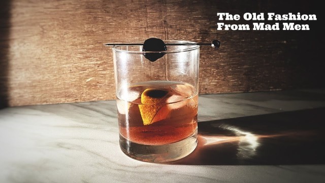 'How to Make \"The Old Fashion\" from Mad Men (AMC Series)'