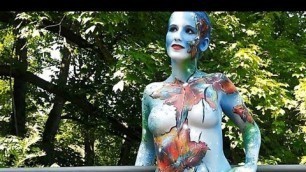 'beautiful body paint art, fashion, nature art #shorts #shortyoutube #shortsfeeds'