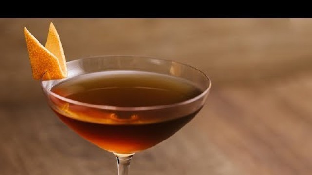 'Maple Old Fashioned Cocktail Recipe - Liquor.com'