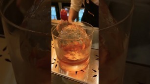 'Classic Old Fashioned #cocktail #bars #bars #bartenders #drinks #oldfashioned #shorts #trend'