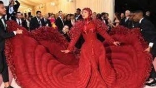 'American Rapper Cardi B in a Breathtaking Thom Browne Couture at MET GALA 19'