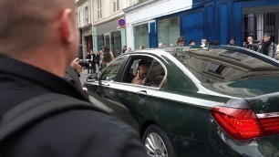 'JANELLE MONAE FILMING PARIS THROUGH HER CAR WINDOW @ THOM BROWNE FASHION SHOW IN PARIS 2019.03.03'