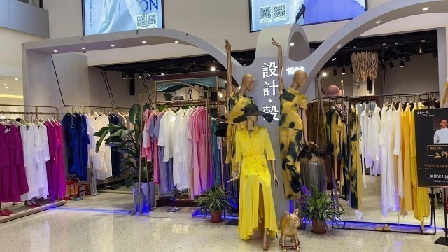 'Fast fashion - Guangzhou Cheap Clothing Street | Walking China Street2022'