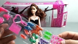 'Barbie Fashion Show Mall Unboxing | Select Barbie Colored Shoes'