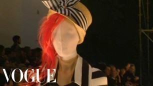 'Junya Watanabe Ready to Wear Spring 2011 Vogue Fashion Week Runway Show'