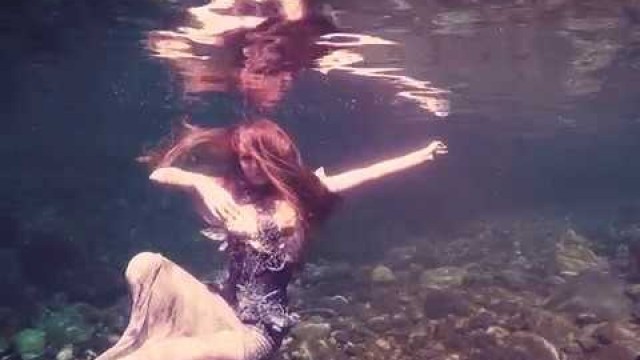 'Tamzin at Three Pools *underwater fashion video*'