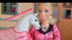 'Tronta VS Barbie Fashion Challenge! 