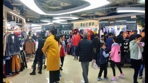 'Popular Garments Wholesale Market in Guangzhou China Clothes  Market Lady Fashion Men Down Jackets'