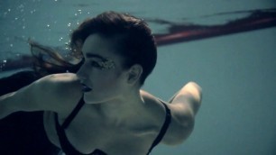 'Shirlaine Forrest - Underwater Fashion Shoot - Behind The Scenes'