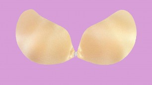 'The Best Strapless, Backless + Sticky Bras | Bra Expert Kimmay Caldwell'