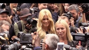 'Crazy arrival of Claudia Schiffer at 2017 Balmain fashion show in Paris'