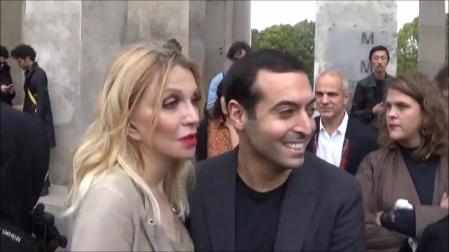 'Courtney Love @ Paris Fashion Week 28 september 2017 show Rick Owens'