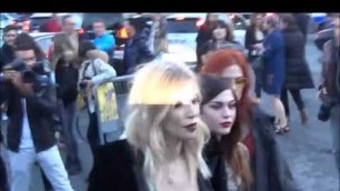 'Courtney Love & Frances Bean Cobain @ Paris Fashion Week 26 september 2017 show Yves Saint Laurent'