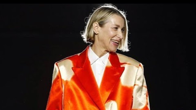 'Dries Van Noten | Full Show | Womenswear | Paris Fashion Week | Fall/Winter 2017/2018'