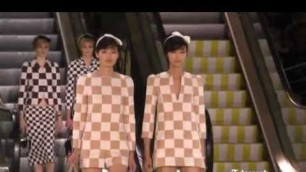 'Paris Fashion Week: Louis Vuitton spring/summer 2013'