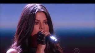 'Selena Gomez Live Performance at Victoria\'s Secret 2015'