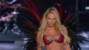 'Показ Victoria Secret 2017 в Шанхае.'