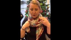 'Lara\'s fabulous scarf tying guide. Simple collar'