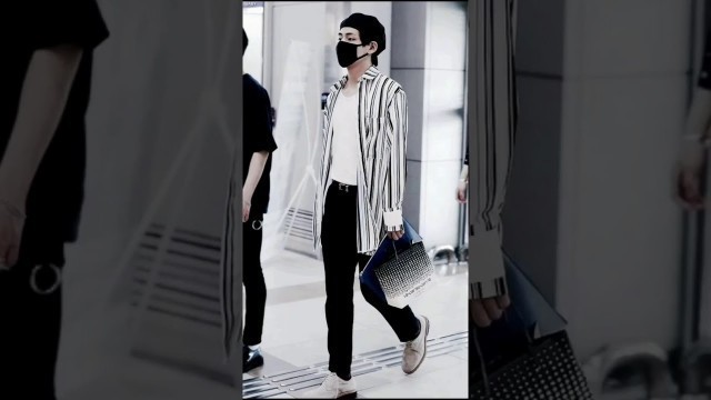 'BTS taehyung airport fashion'