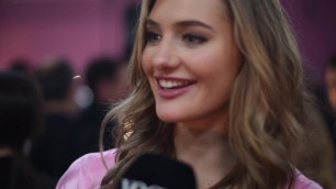 'Sanne Vloet over haar favorieten backstage bij de Victoria\'s Secret show 2016'