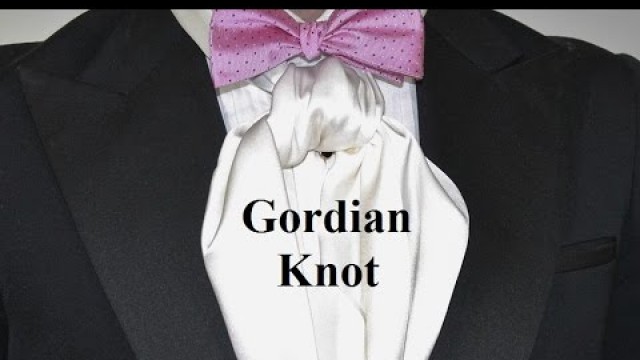 'How to Tie a Scarf for Men -  Gordian Knot'