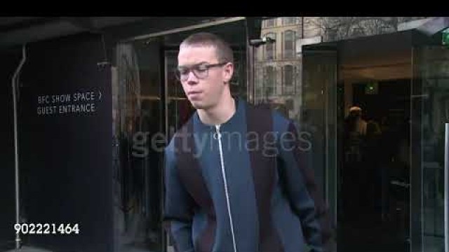 '(old) Will Poulter at Men\'s London fashion week (2018)'