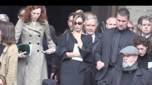 'Bella Hadid, Carla Bruni, Naomi Campbell and more attend Peter Lindbergh funeral'