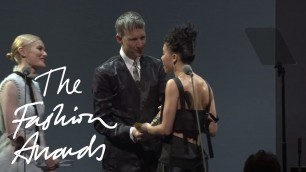 'FKA Twigs | British Style - Fashion Innovator | British Fashion Awards 2015'