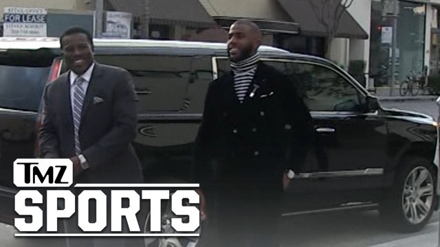 'Chris Paul- Fashion Advice To Fat Guys...No Turtlenecks, Without A Neck | TMZ Sports'