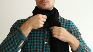 '5 Ways to Tie a Scarf: Men\'s Style Tips'