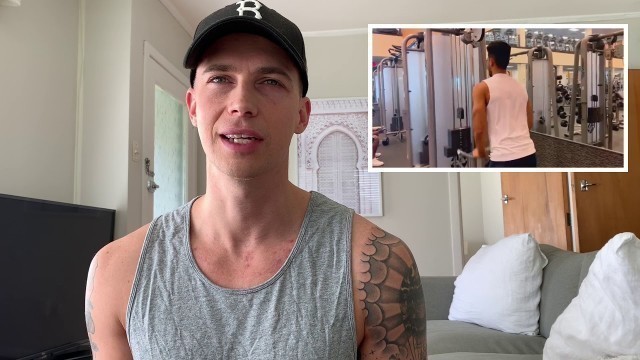 'Personal Trainer Reacts To Teaching Men’s Fashion'