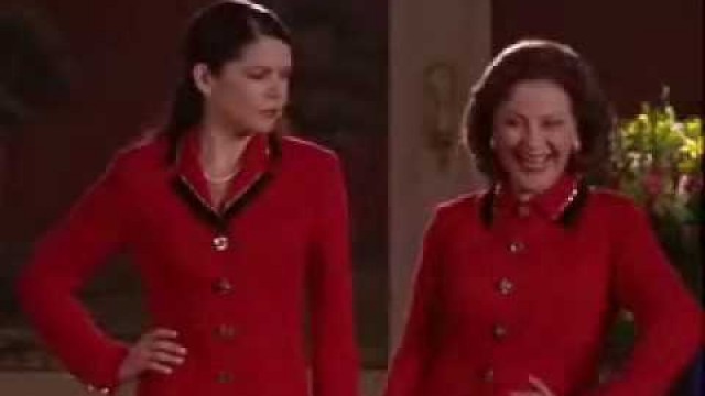 'Emily and Lorelai Fashion Show'