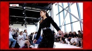 'Bella Hadid Falls On Hard Concrete At NYFW - Celebrity Fail'