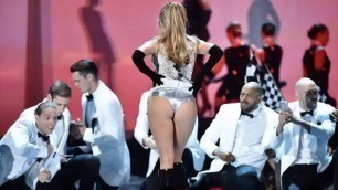 'Jennifer Lopez And Nicki Minaj A Tale Of Two Booties At ‘Fashion Rocks’'