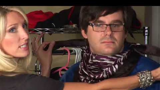 'How to Tie a Square Scarf for Men'