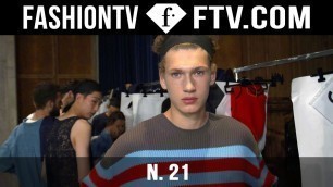 'N. 21 Backstage Spring/Summer 2016 | Milan Collections: Men | FashionTV'