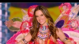 'Alessandra Ambrosio Victoria\'s Secret Runway Walk Compilation 2000-2017 Last Walk'