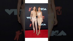 'NEVER GOES OUT OF TREND! Gigi and Bella Hadid\'s Beige/Nude dress collection | Lookbook 