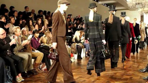 'Ralph Lauren Fashion Show Final Walk Fall 2012'