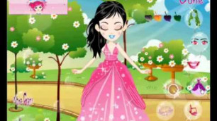 'barbie dress up games'