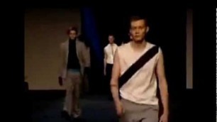 'Dior Homme Autumn Winter 2001 \"Soilitaire\" By Hedi Slimane Runway Show'