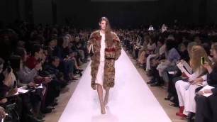 'Chloe   Fall Winter 2014 2015 Full Fashion Show   Exclusive Video'