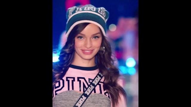 'Luma Grothe walking in VS Fashion Show 2016'