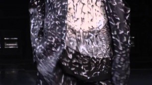 'Helmut Lang   Fall Winter 2014 2015 Full Fashion Show   Exclusive Video'