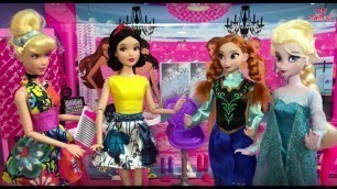 'Dress Up! Elsa Anna & Barbie Play Makeup Dresses Makeover Hairstyles Disney Princess Dolls Fashion'