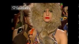 'FLASHBACK: Christian Dior Fall/Winter 2002-03 RTW Runway Show | New York Fashion Week | FashionTV'