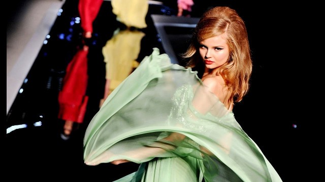 'Dior | Cruise 2011 Full Fashion Show | Exclusive'