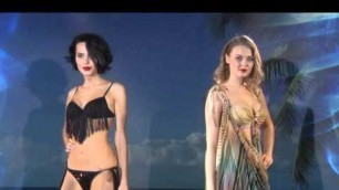 'Показ купальников и пляжной одежды Lingerie Fashion Weekend'