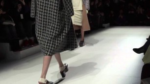 'Sonia Rykiel   Fall Winter 2014 2015 Full Fashion Show   Exclusive Video'